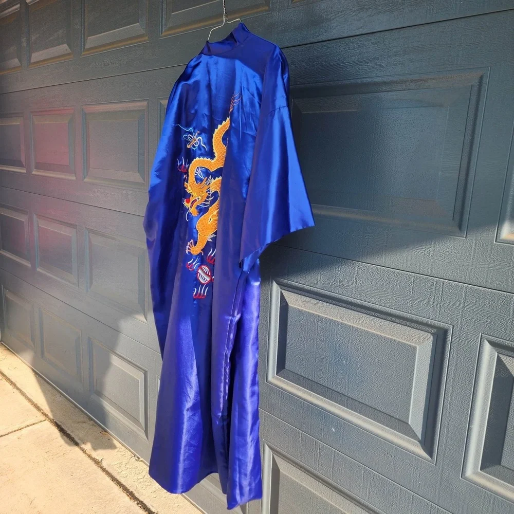 Golden Dragon Blue Robe M - Picture 6 of 6